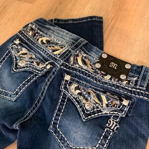 1210 Buckle Miss Me Cropped Jeans 27 (28x26) Western Embellished Rodeo Bling